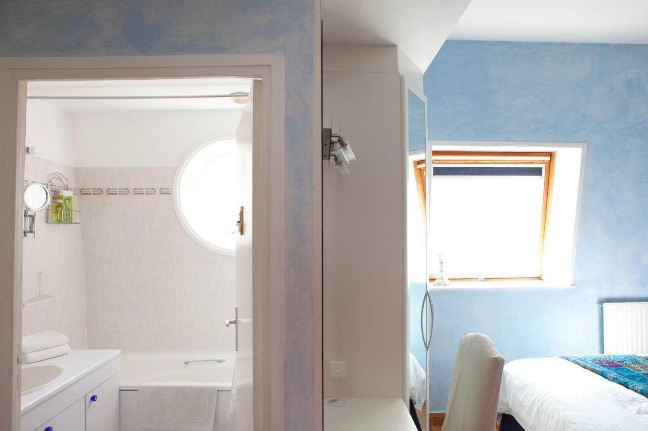 52 Clichy Bed & Breakfast - Chambre D'Hotes Παρίσι Εξωτερικό φωτογραφία